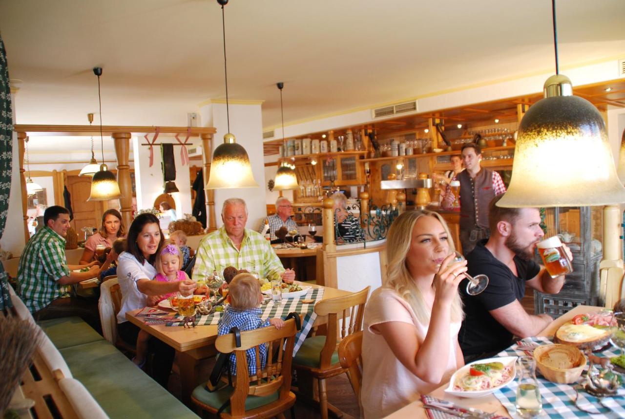 Hotel Traditions-Gasthaus Bayrischer Hof à Leutkirch im Allgäu Extérieur photo